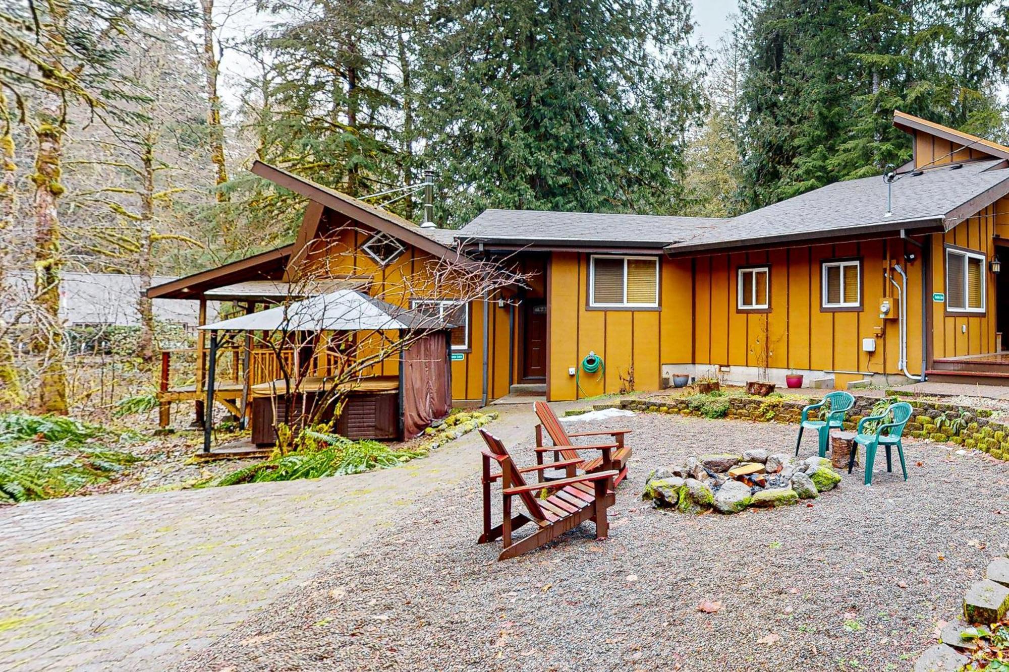 Rhododendron Creekside Cabin מראה חיצוני תמונה