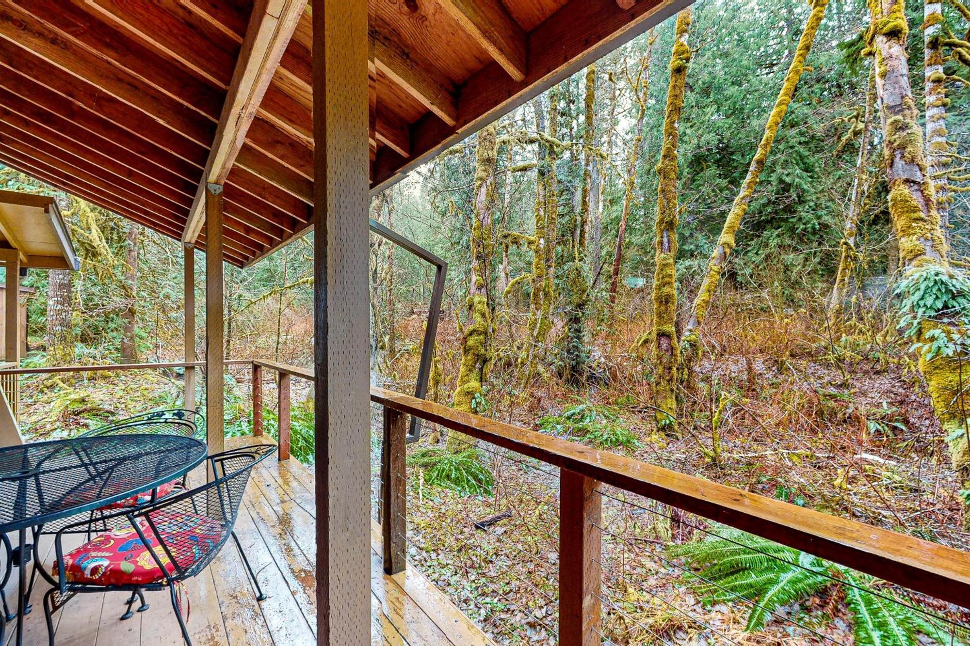 Rhododendron Creekside Cabin מראה חיצוני תמונה